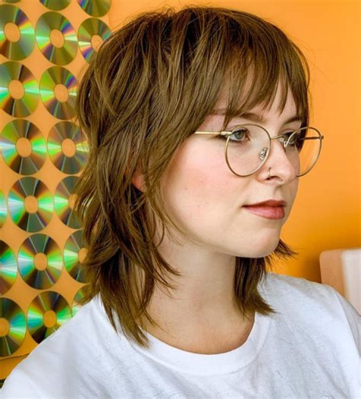 Reviving The Retro: The Short Shaggy Mullet